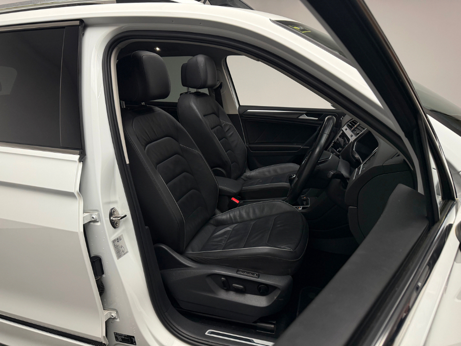 2020 Volkswagen Tiguan Allspace R-LINE 2.0TDI 150HP 7 SEATER *PAN ROOF* €32,990