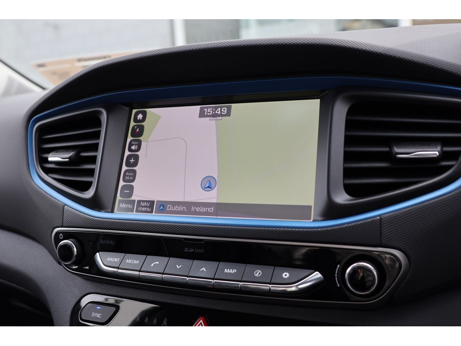 2017 Hyundai Ioniq - image 18