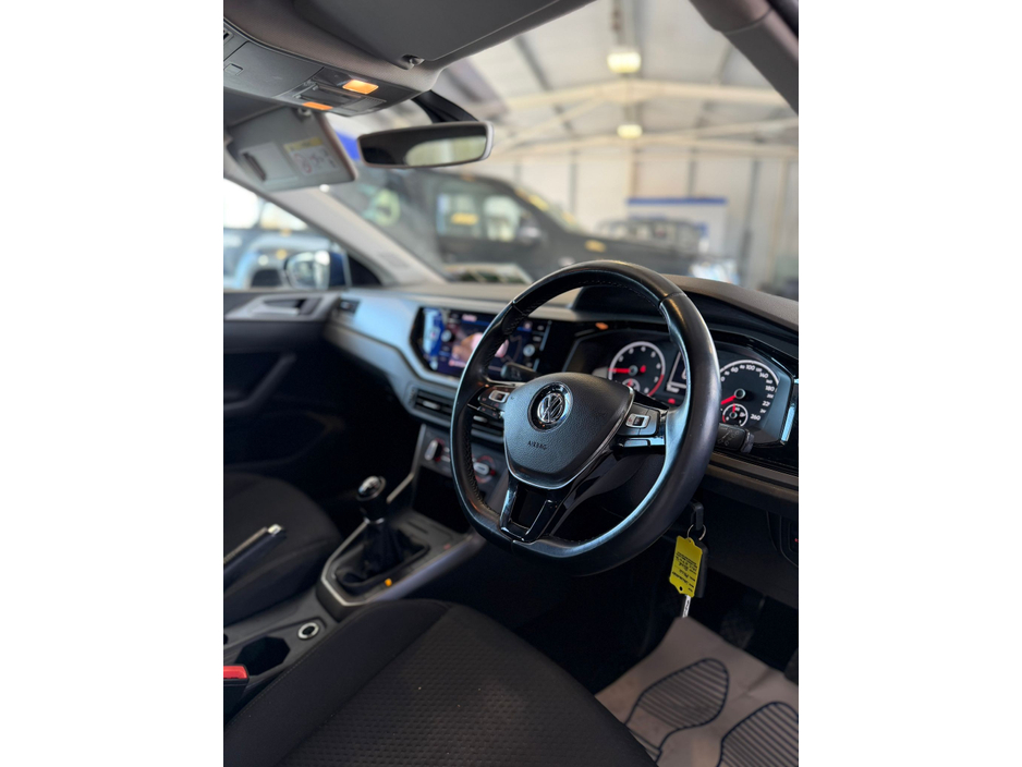 2019 Volkswagen Polo - image 14