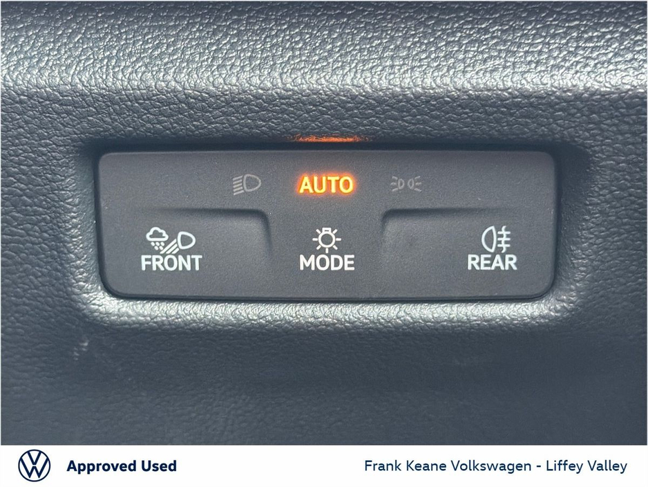 2025 Volkswagen Tiguan - image 19