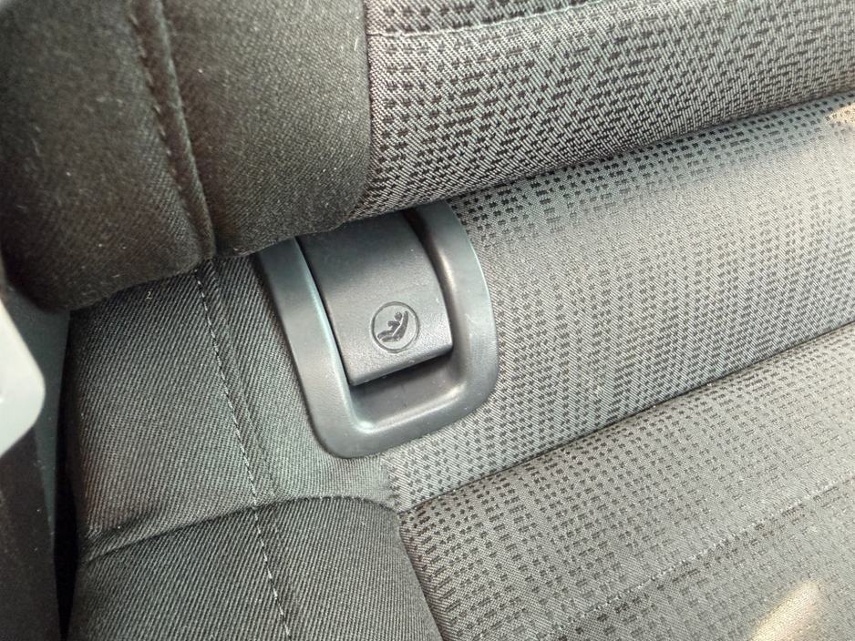 2016 Skoda Octavia - image 11