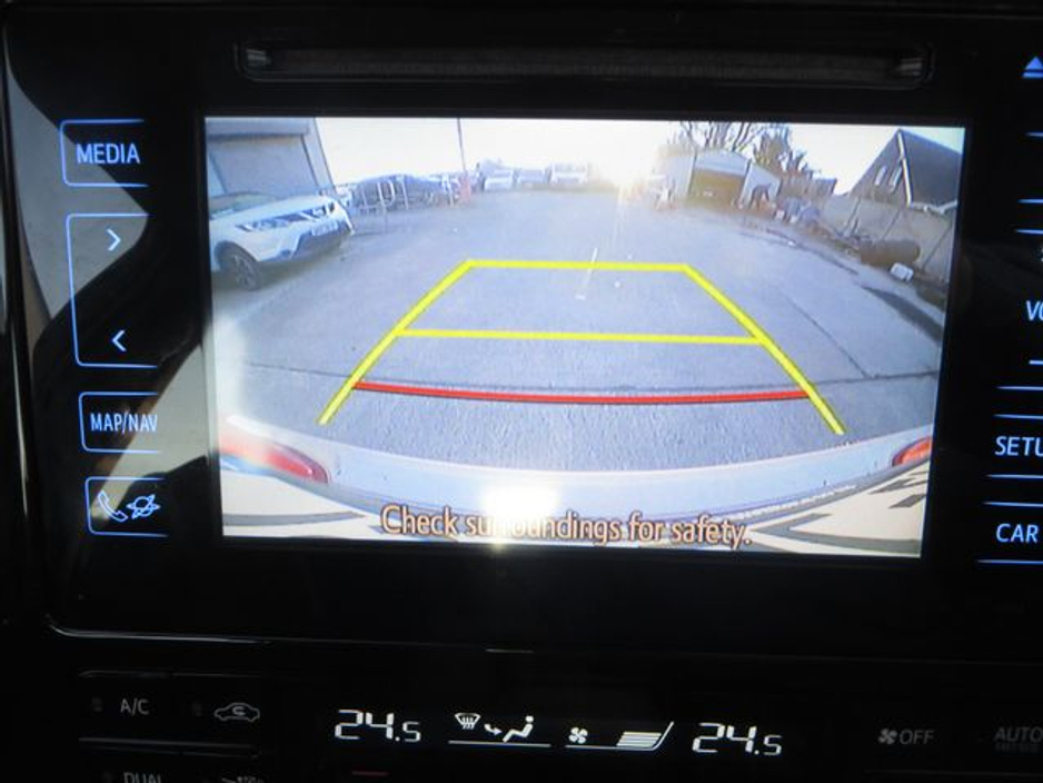 2019 Toyota Prius - image 14