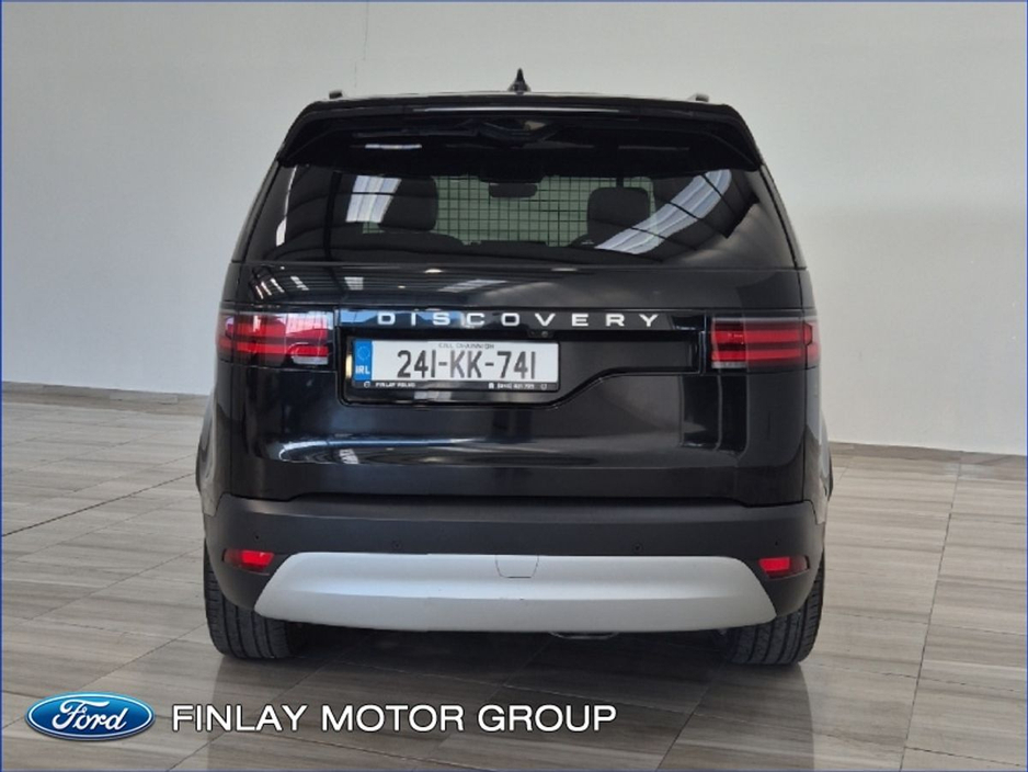 2024 Land Rover Discovery - image 27