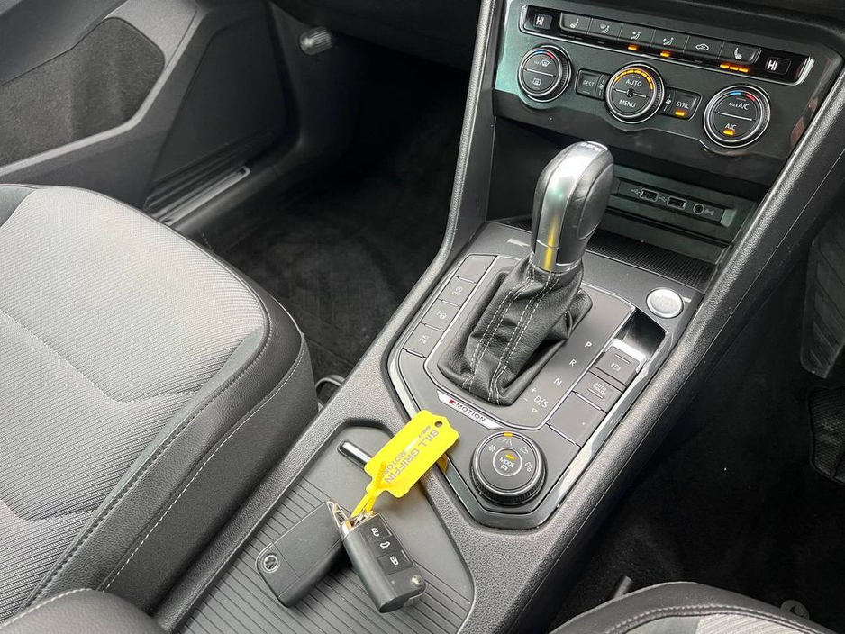 2019 Volkswagen Tiguan - image 11