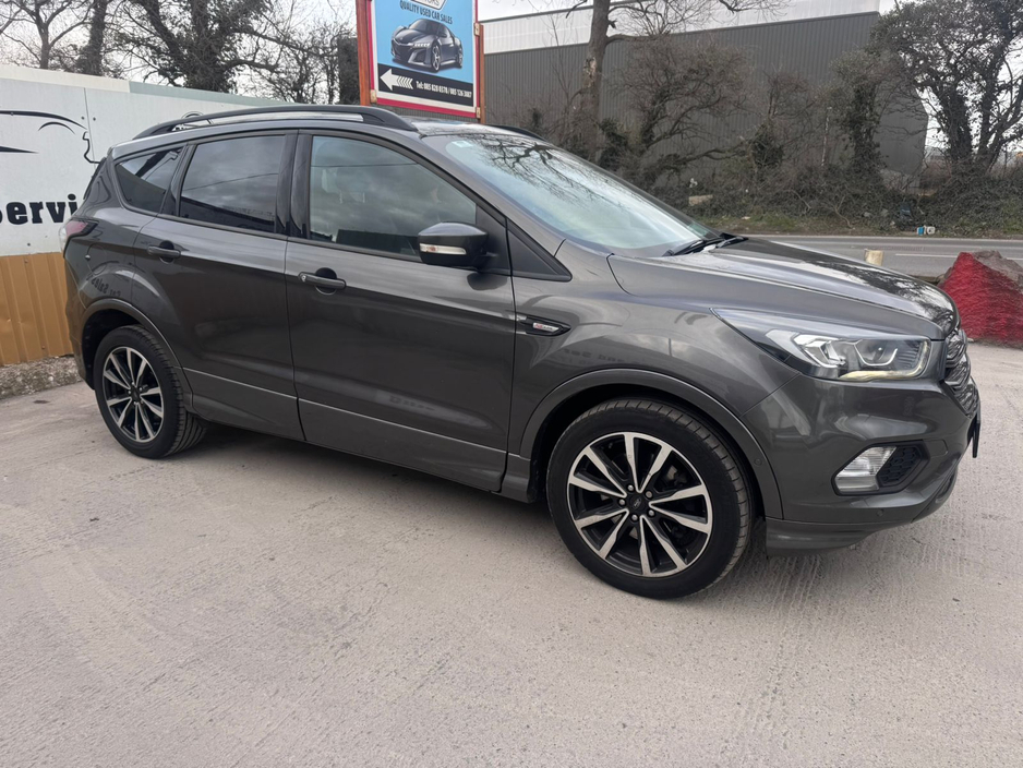 2018 Ford Kuga - image 6