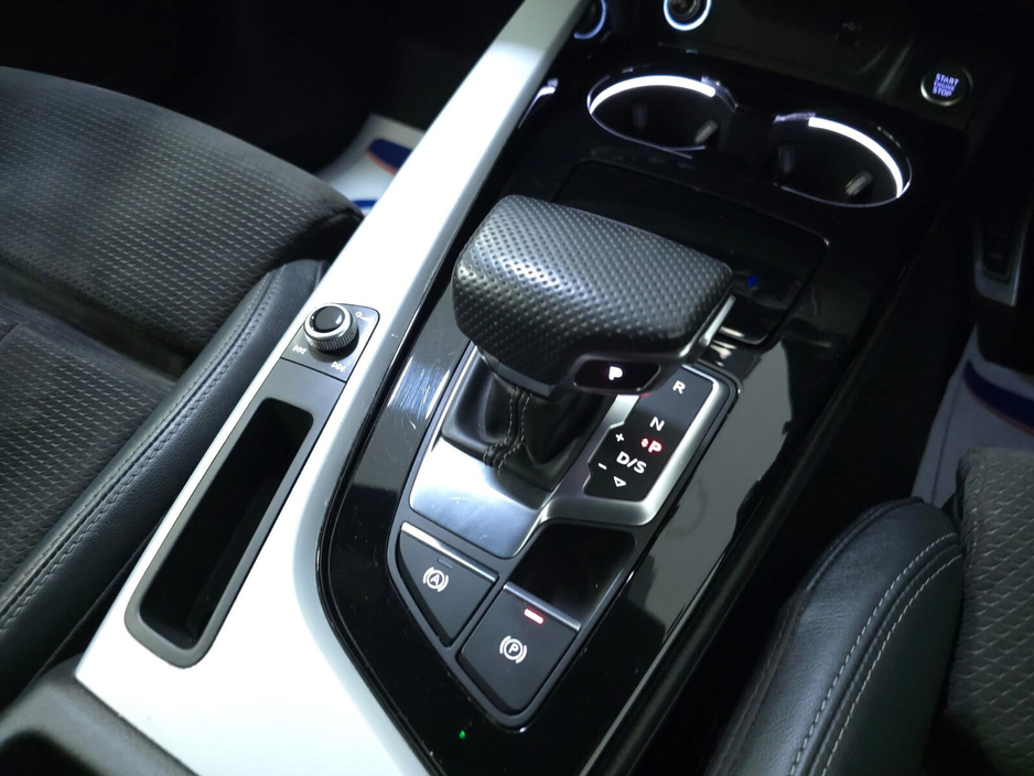2020 Audi A4 35 TDI 163HP S Tronic S line €31,950