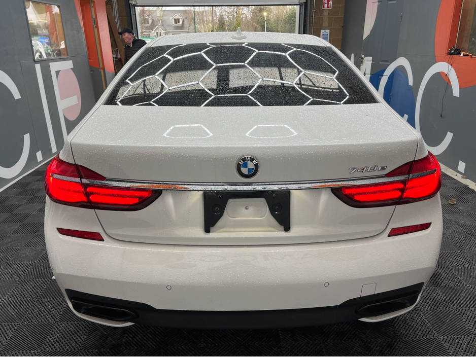 2017 BMW 7 Series €26950 2017 BMW 740E IPERFORMANCE M-SPORT 2.0 AUTOMATIC / CRUISE CONTROL / 360° CAMERA / ELECTRIC MEMORY HEATED & MASSAGING SEATS / PADDLE SHIFTERS / PANORAMIC SUNROOF / AMBIENT LIGHTS €26,950