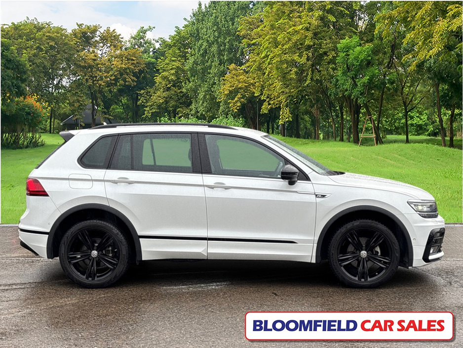 2018 Volkswagen Tiguan 4 MOTION R-LINE , DSG // IMMACULATE €29,950
