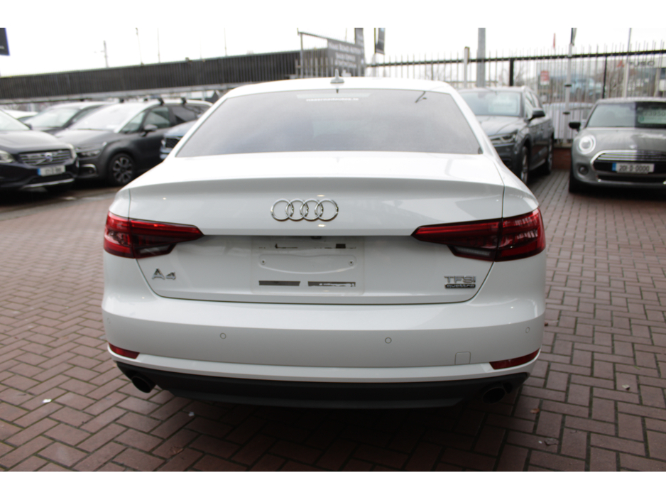 2017 Audi A4 2017 AUDI A4 QUATTRO €25,950