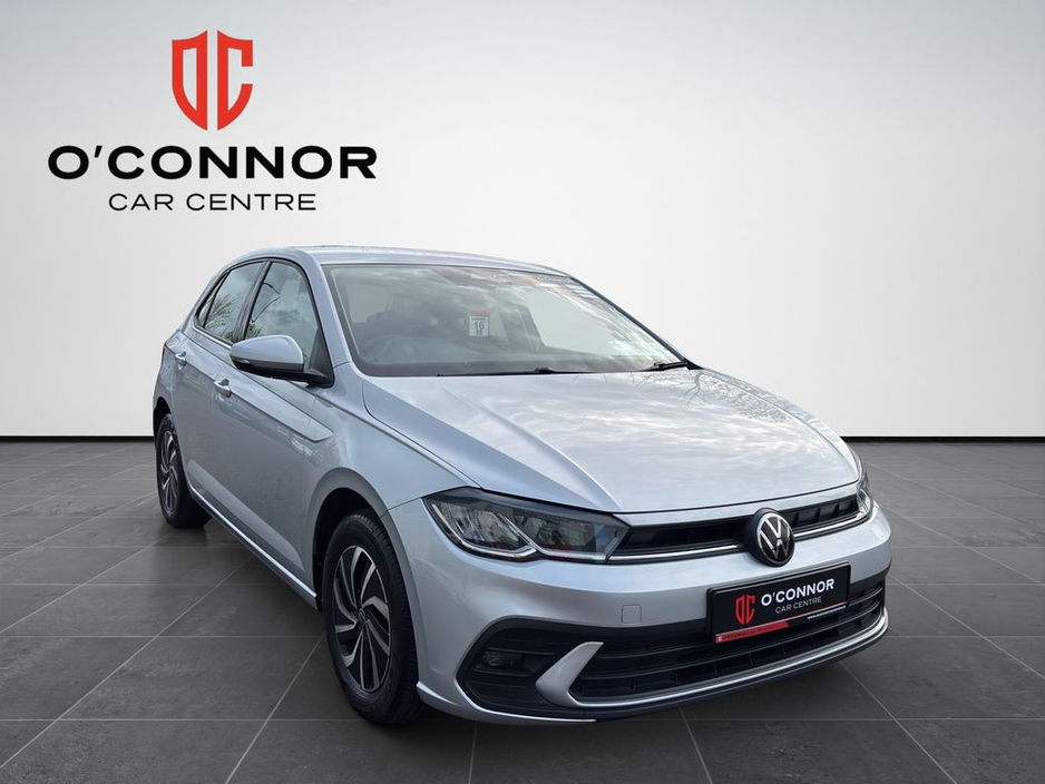 2022 Volkswagen Polo - image 2