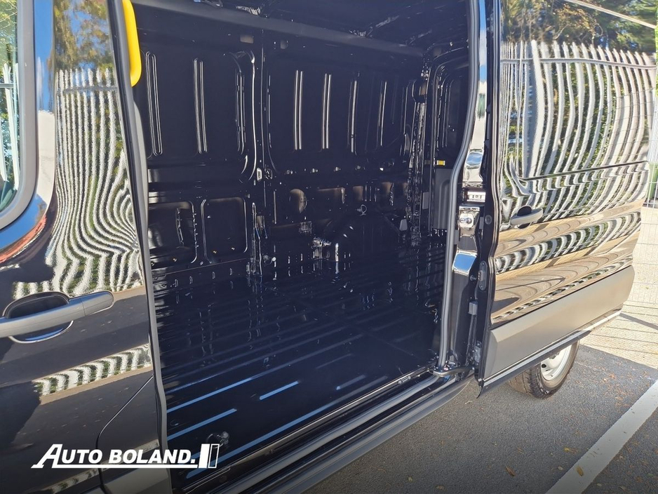 2026 Ford Transit Leader 2.0 130PS FWD €39,428