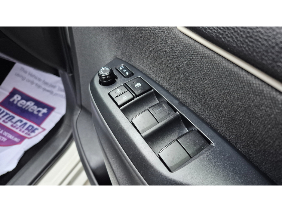 2020 Toyota Yaris X-pack Hybrid Automatic €14,950