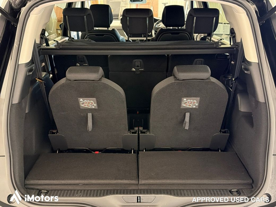 2022 Citroen Grand C4 Picasso - image 15