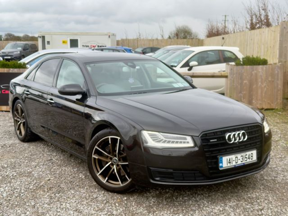 2014 Audi A8 - image 2