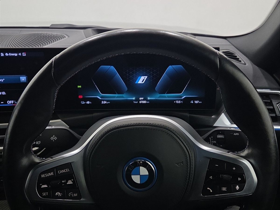 2023 BMW i4 - image 9