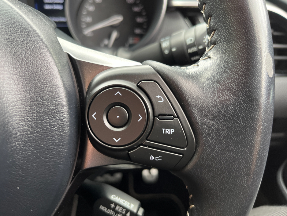 2020 Toyota C-HR - image 21