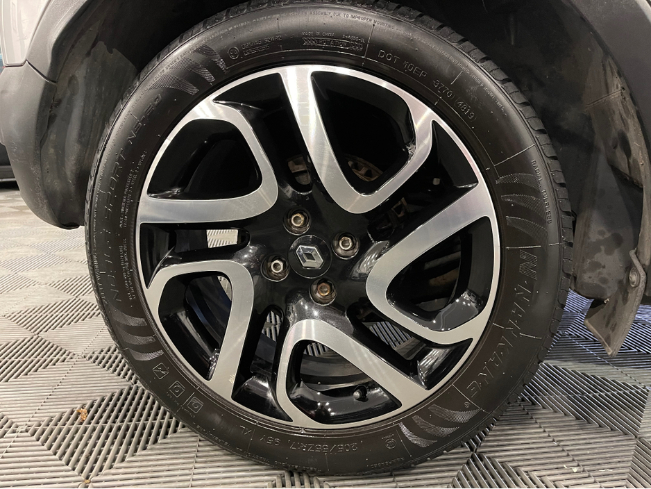 2015 Renault Captur INTENSE 1.5 DCI 90 4DR €9,899