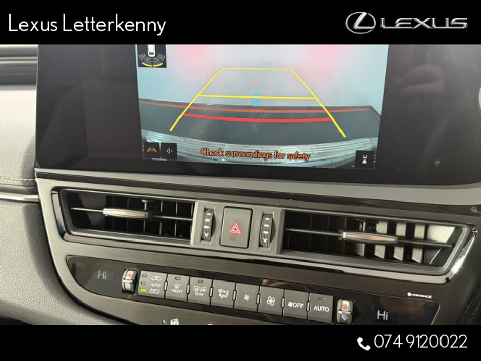 2025 Lexus ES 300 H ES300h Dynamic €60,995