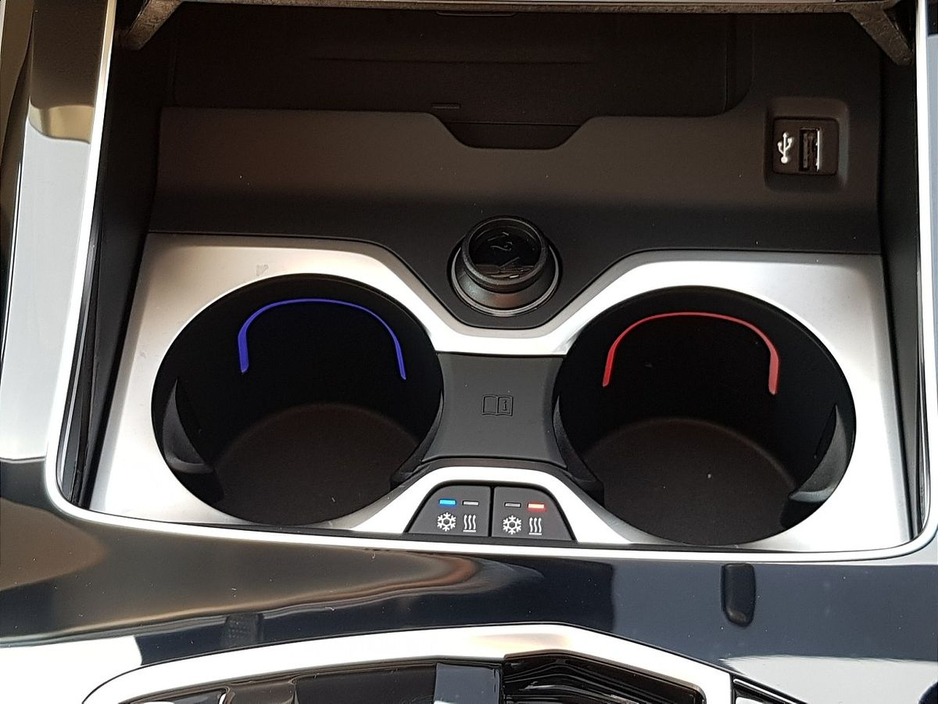 2026 BMW X7 - image 30