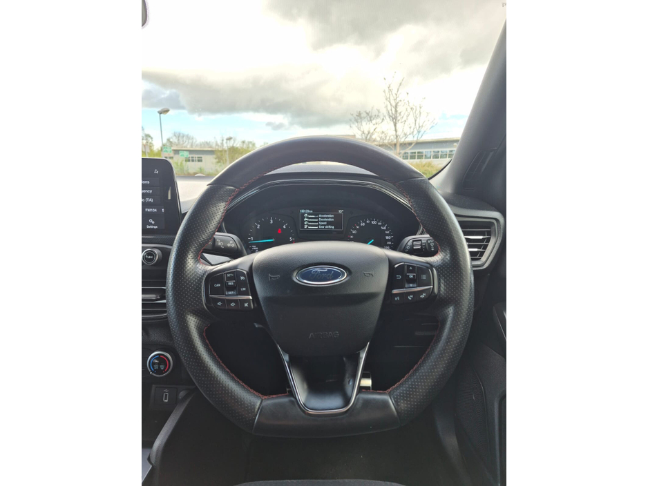 2020 Ford Focus - image 13