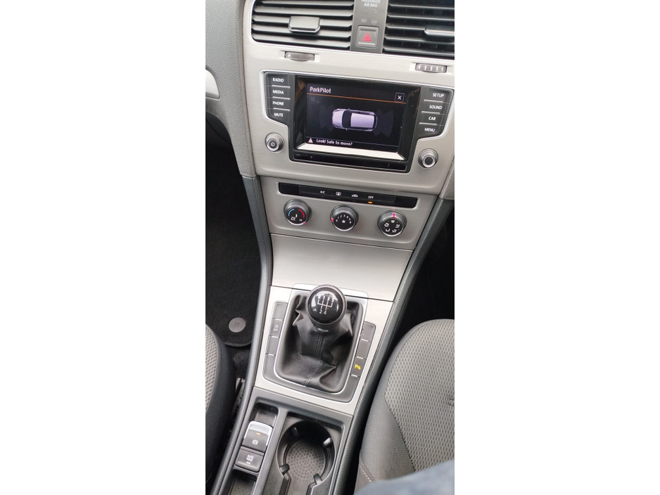 2015 Volkswagen Golf 1.6 TDI 3DR 110HP Comfortline €8,500