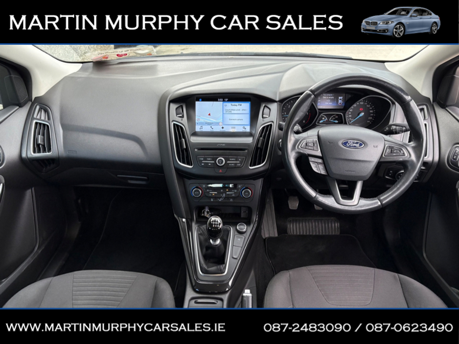 2017 Ford Focus - image 11