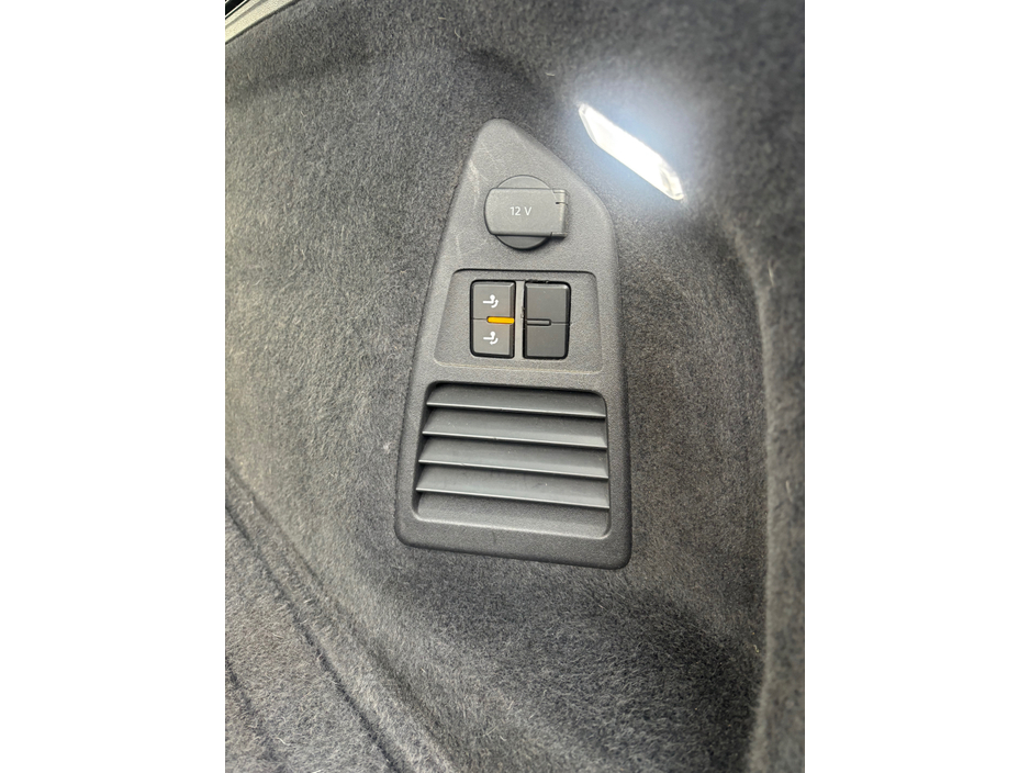 2019 Volkswagen Touareg 3.0 TDI 4M 231HP 4DR A AUTO €29,950