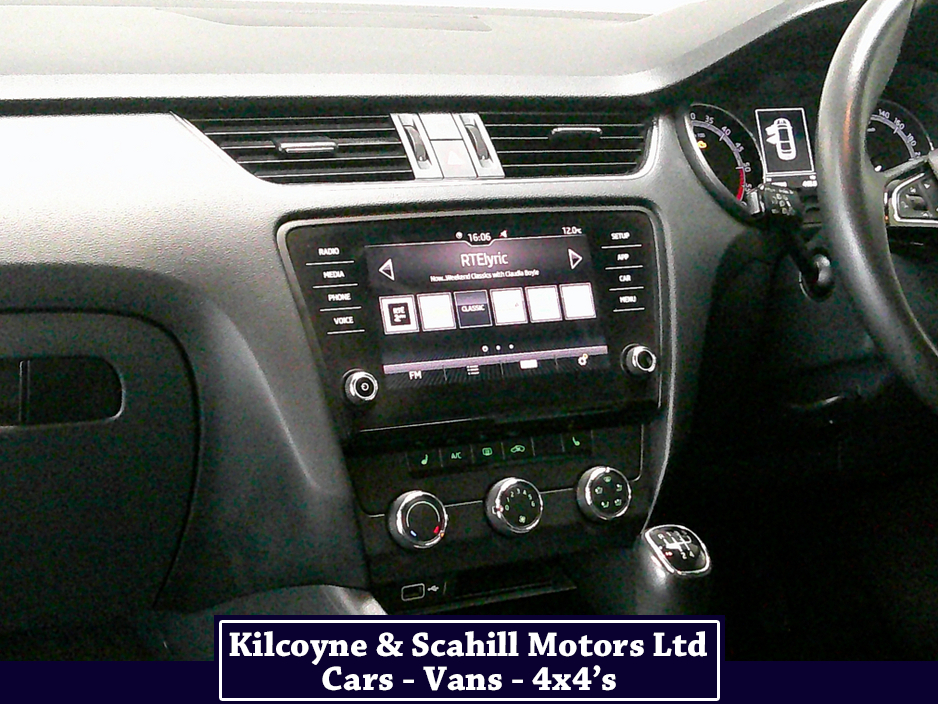 2019 Skoda Octavia - image 17