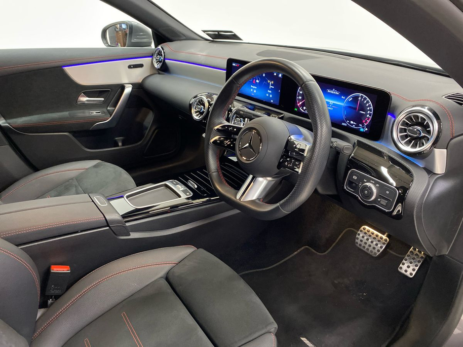 2025 Mercedes-Benz CLA Class - image 9