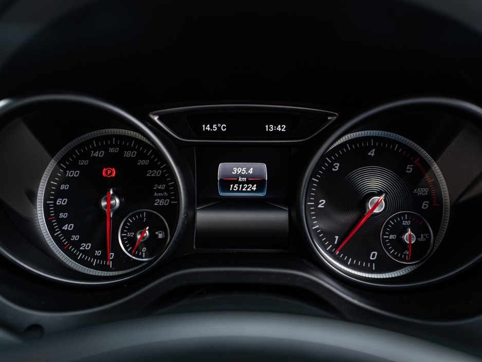 2017 Mercedes-Benz CLA Class - image 21