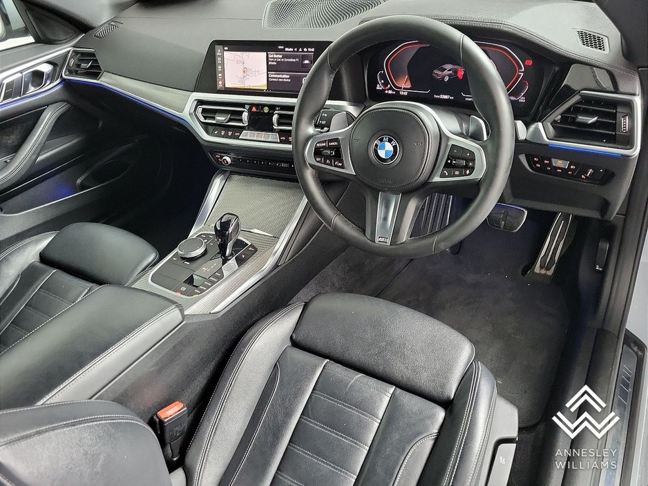 2021 BMW 4 Series - image 12
