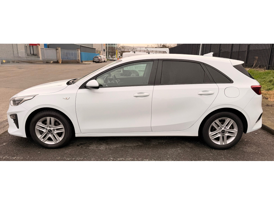 2021 Kia Ceed COMMERCIAL €12,601