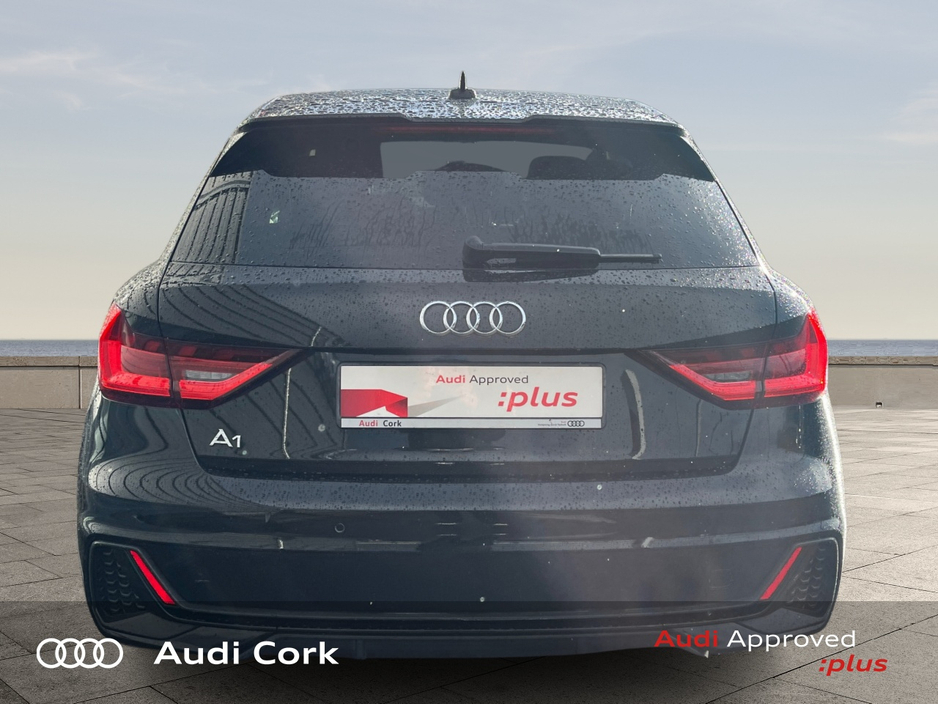 2023 Audi A1 - image 6