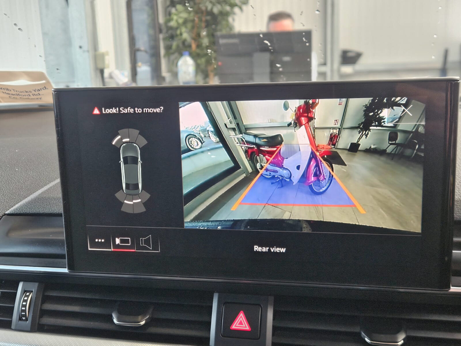 2022 Audi A4 - image 15