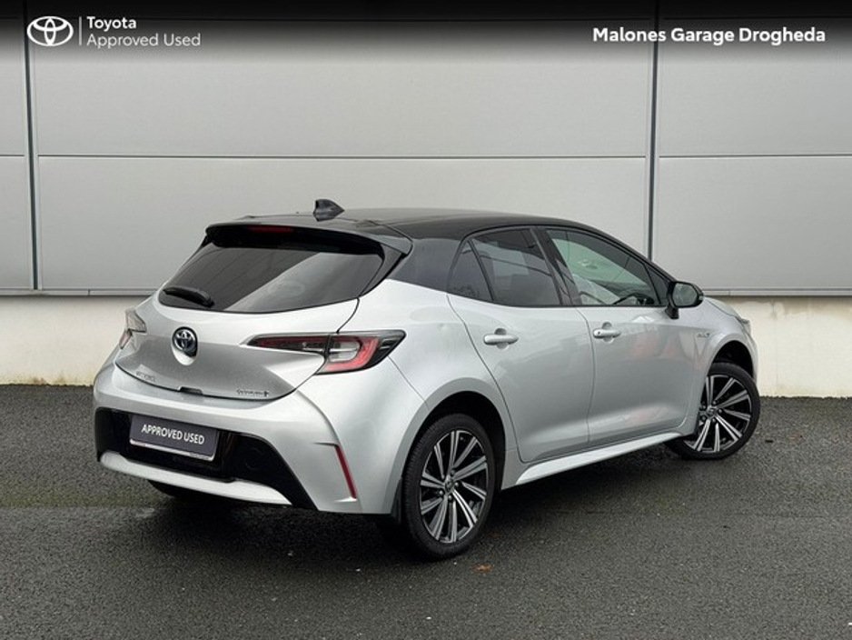 2022 Toyota Corolla 1.8 Hybrid Luna Sport Call Now 041 980 2420 €25,950