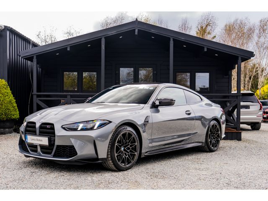 2024 BMW M4 - image 3