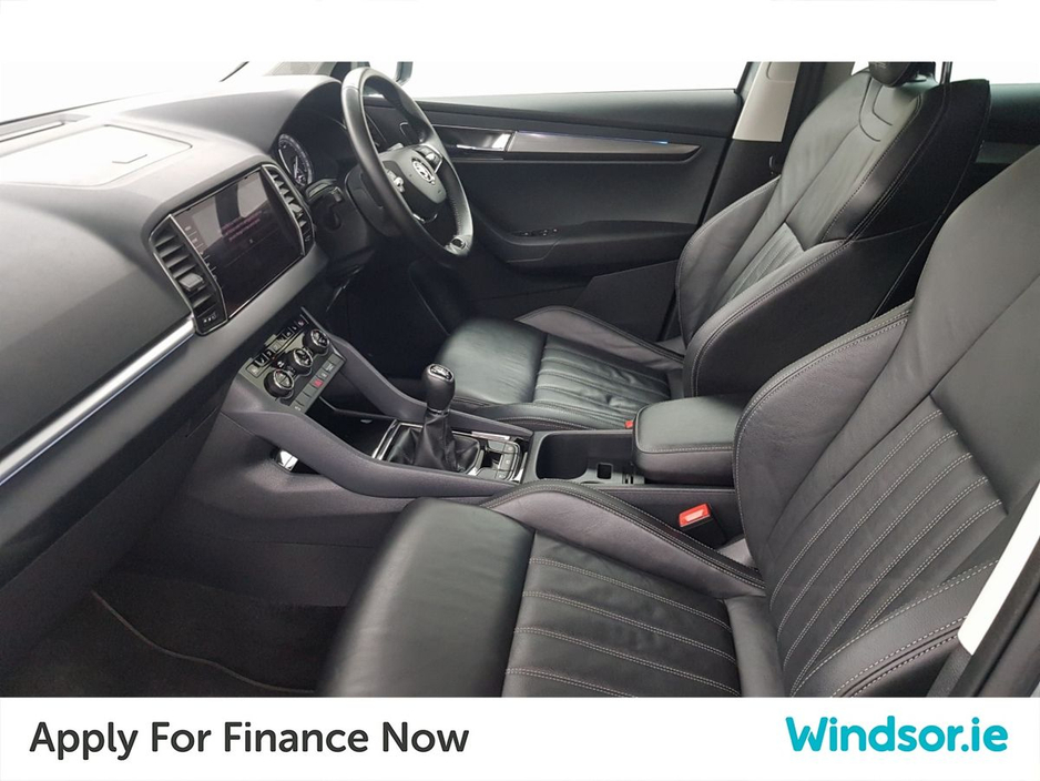 2021 Skoda Karoq - image 4
