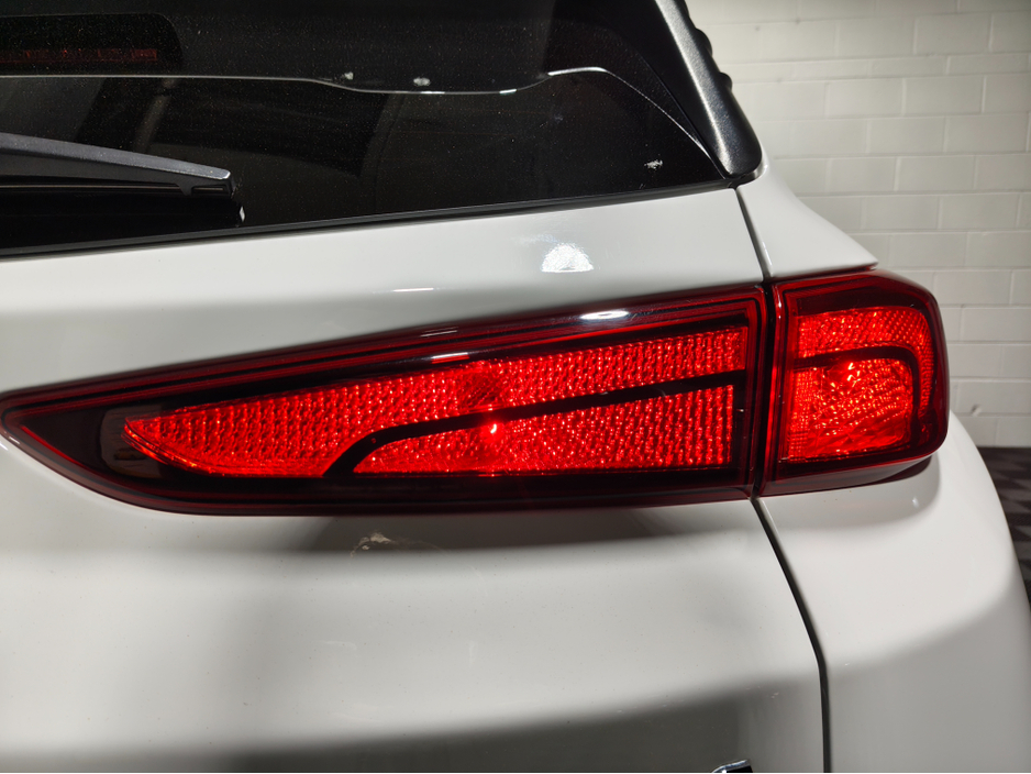 2022 Hyundai Kona - image 17