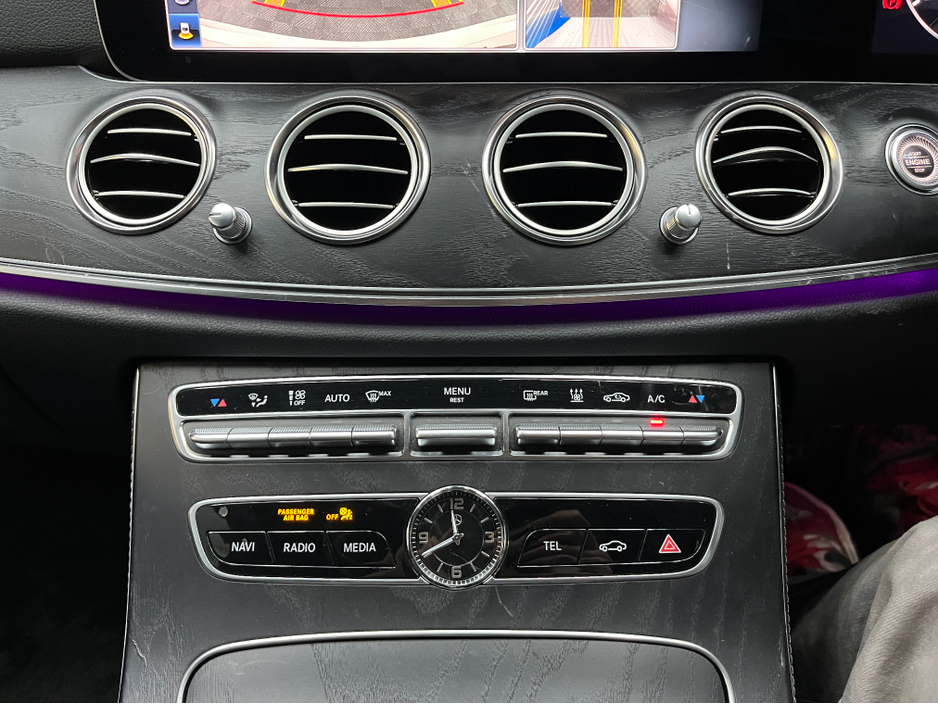 2019 Mercedes-Benz E Class €28950 2019 MERCEDES-BENZ E350 AV SP 2.0 AUTOMATIC / CRUISE CONTROL / 360° PARKING CAMERA / ELECTRIC MEMORY & HEATED SEATS / PADDLE SHIFTERS / AMBIENT LIGHTS / PANORAMIC SUNROOF €28,950