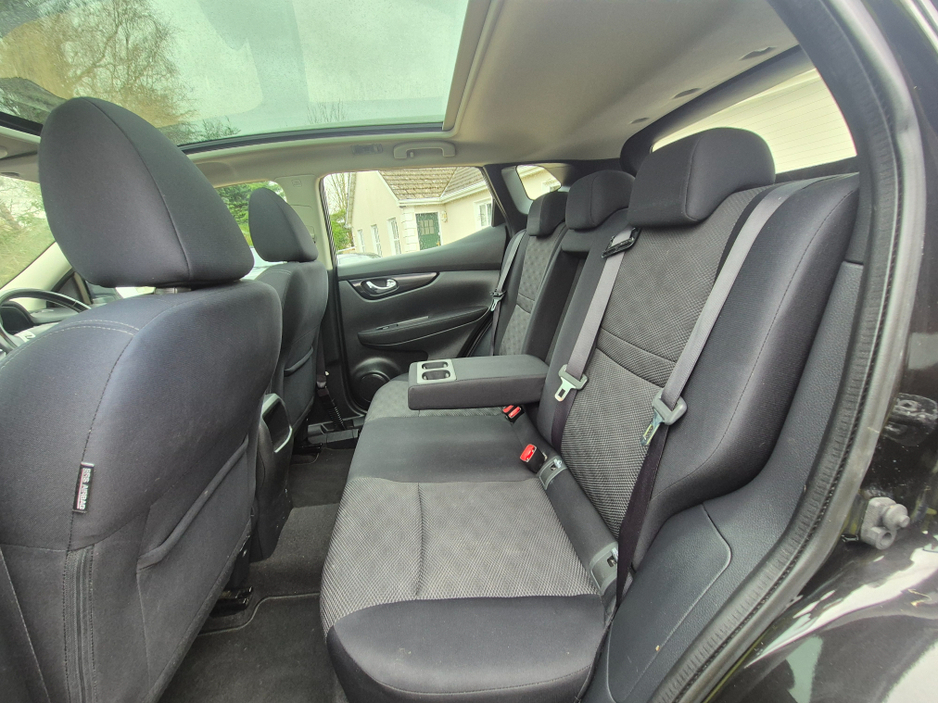 2016 Nissan Qashqai - image 12