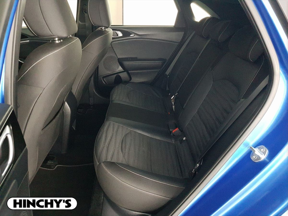 2023 Kia Ceed - image 7