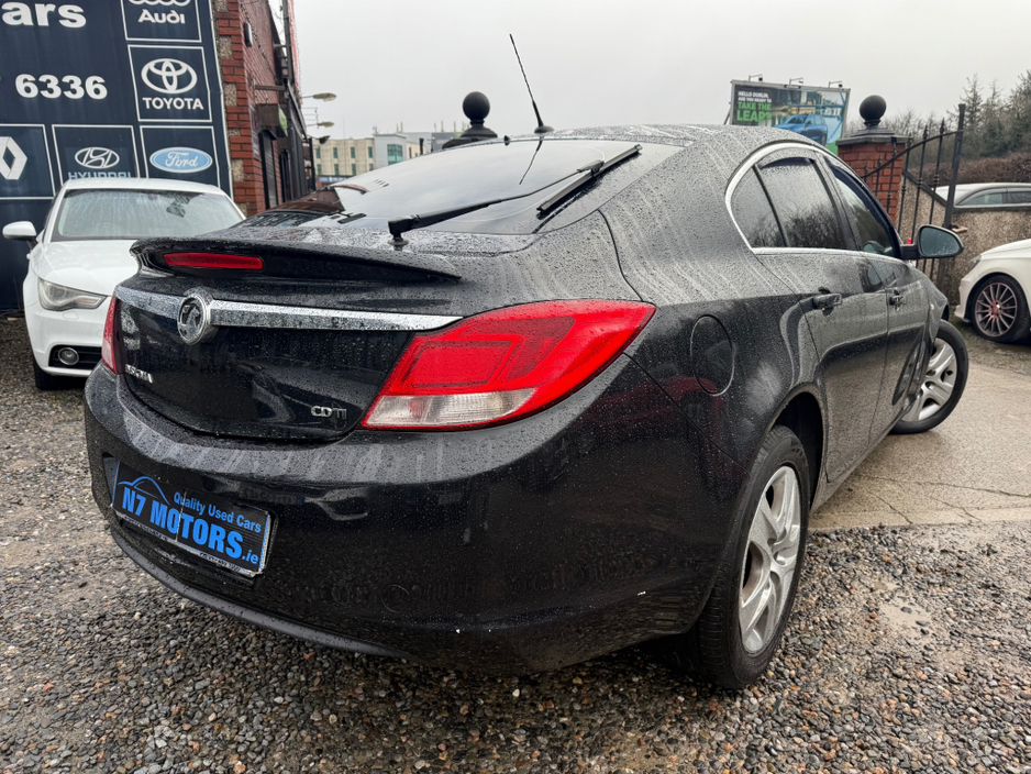 2013 Opel Insignia 2.0 EXCLUSIVE €1,750