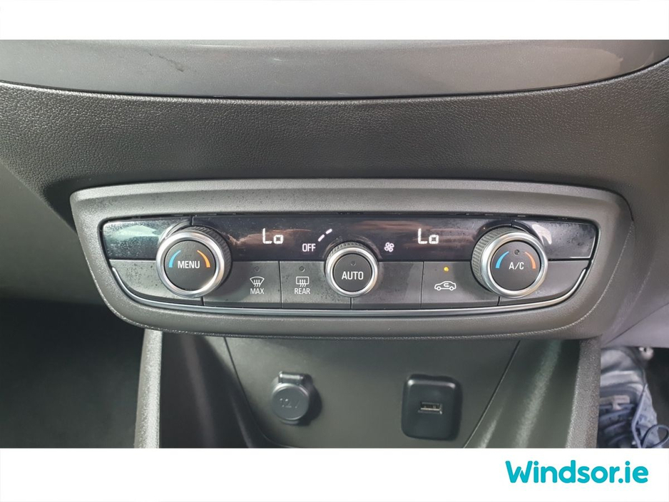 2022 Opel Crossland - image 15