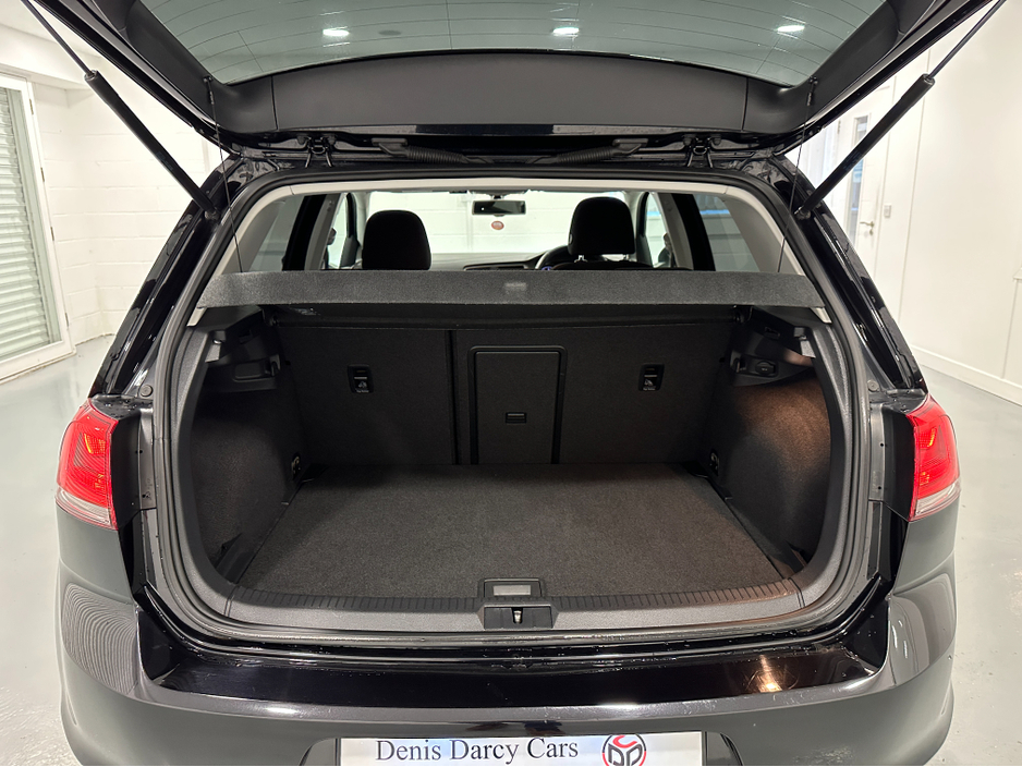 2014 Volkswagen Golf (141) GOLF 1.2TSI DSG LOW KMS VW/AUDI SPECIALISTS WWW.DENISDARCYCARS.IE €11,950