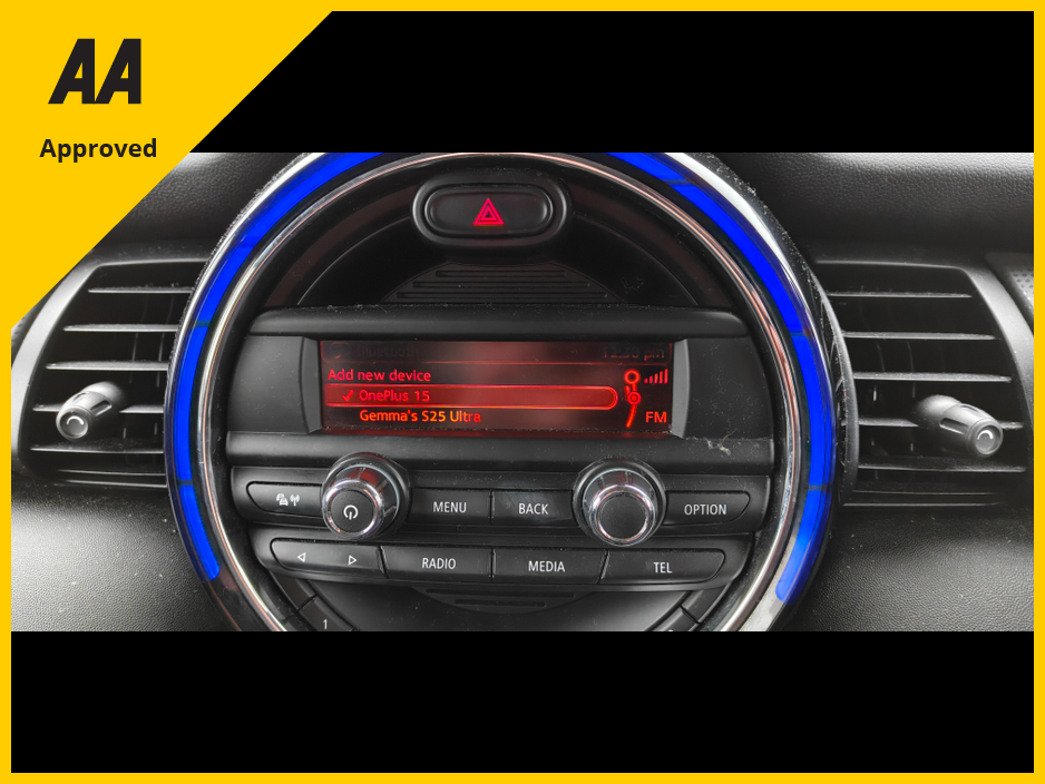 2016 MINI Hatch 2016 1.5 Petrol 5DR COOPER €10,950