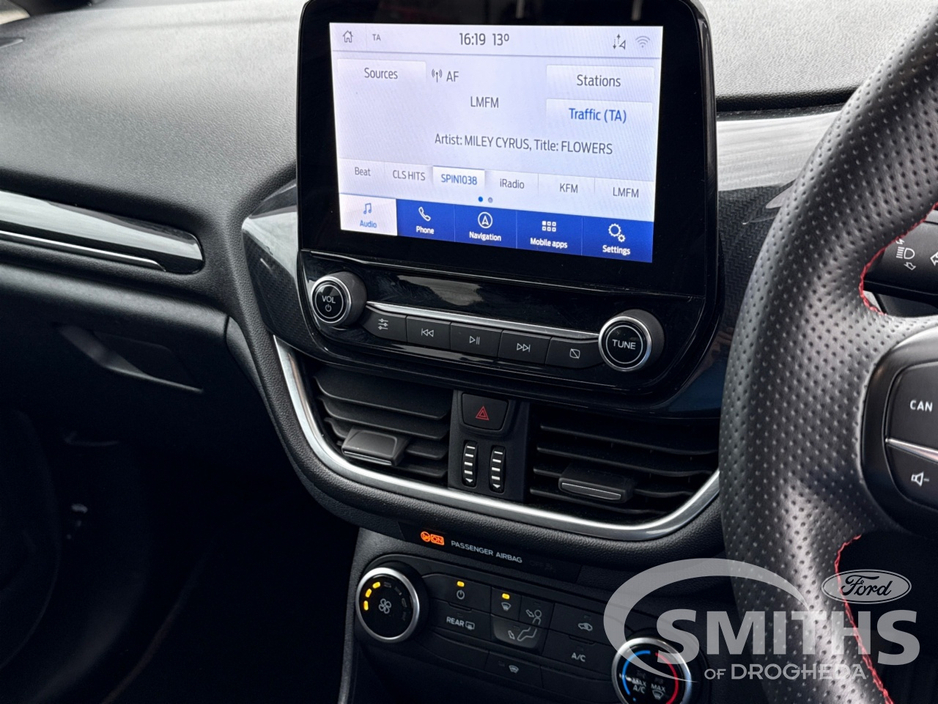 2020 Ford Fiesta - image 11