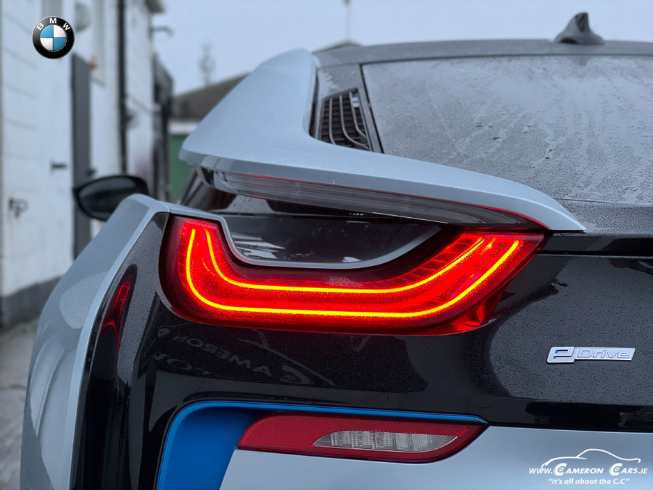 2016 BMW i8 CARBON CORE SUPERCAR €44,950