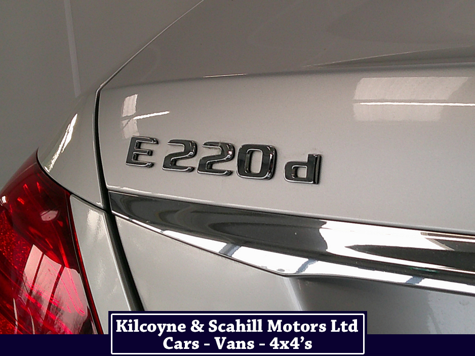 2016 Mercedes-Benz E Class - image 34