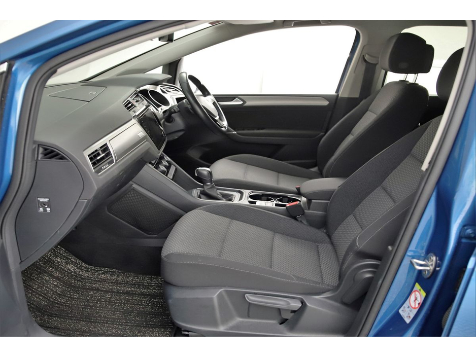 2017 Volkswagen Touran 1.4 TSI DSG COMFORTLINE*REVERSE CAM*CAR PLAY*ANDROID AUTO* €18,890