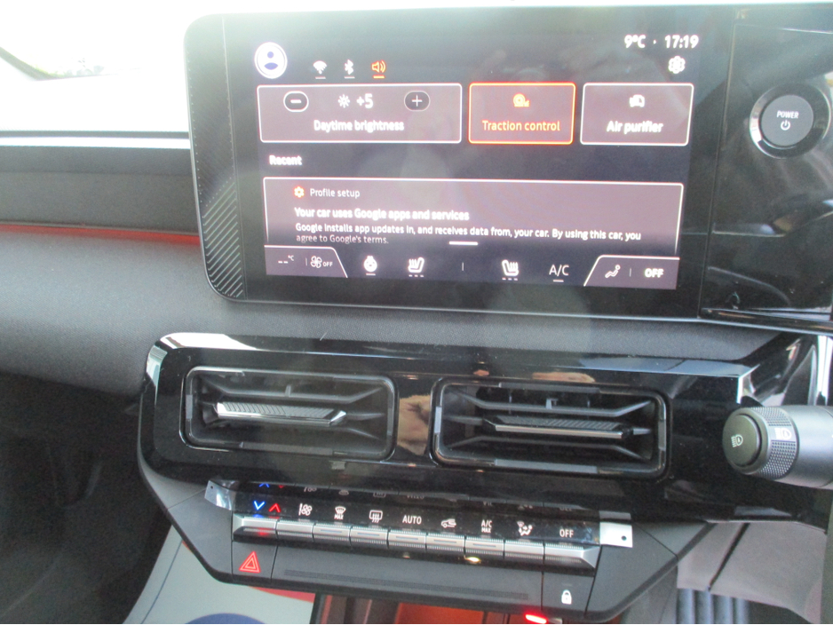 2026 Nissan Micra - image 17